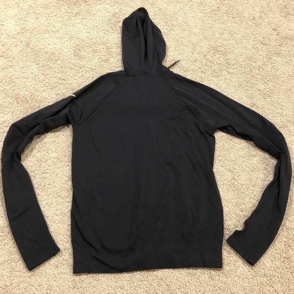 Nike Dri-fit zip up jacket - extra small - Picture 4 of 6
